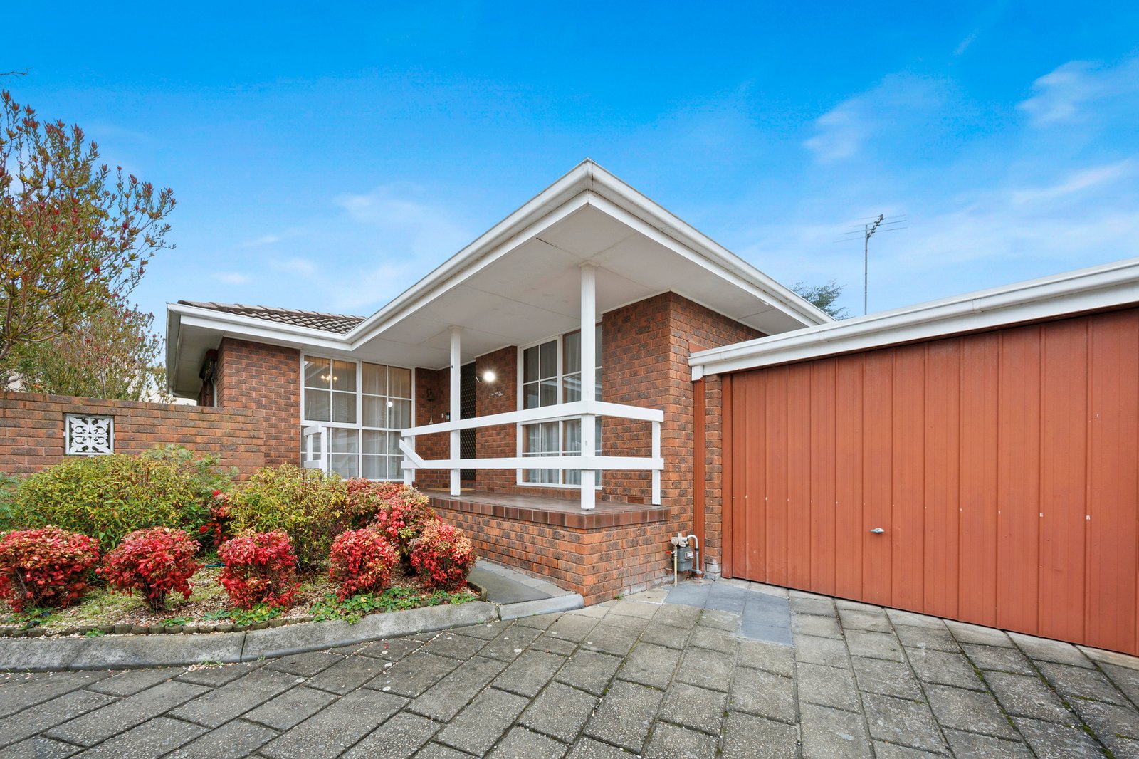 Gallery: 4/8 Roy Court