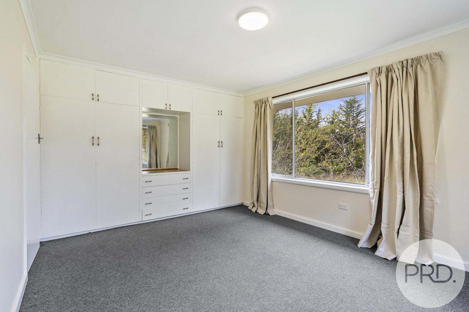 48 Russell Road CLAREMONT 12