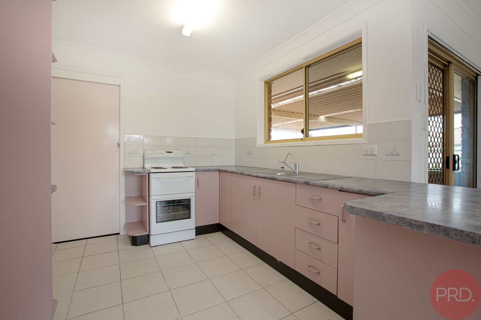 48 Sale Street GRETA 4
