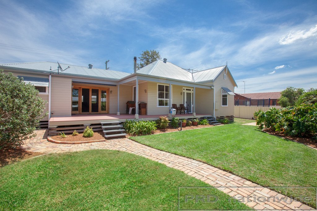 48 Scott Street WALLALONG 7