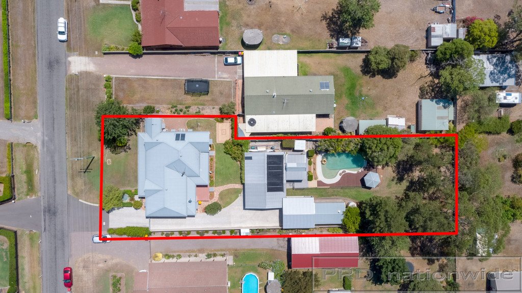 48 Scott Street WALLALONG 15