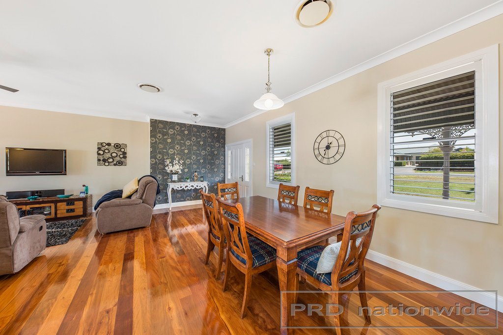 48 Scott Street WALLALONG 18