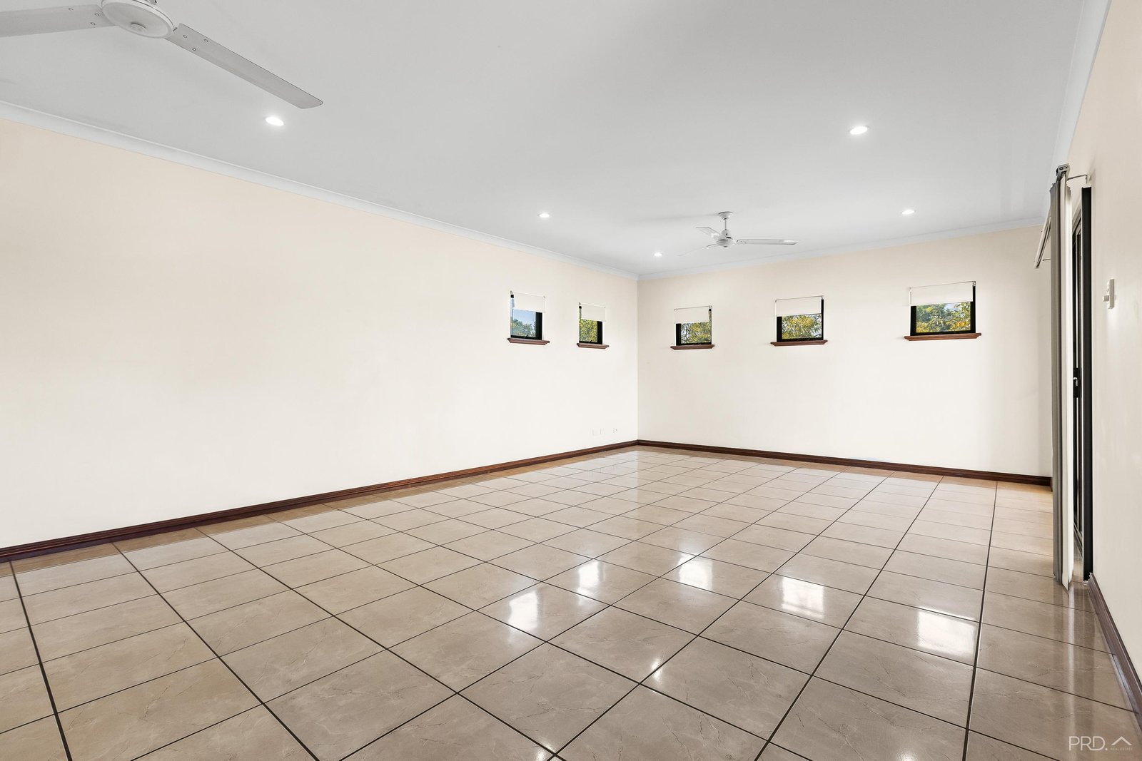 4/8 Seko Place CABLE BEACH 12