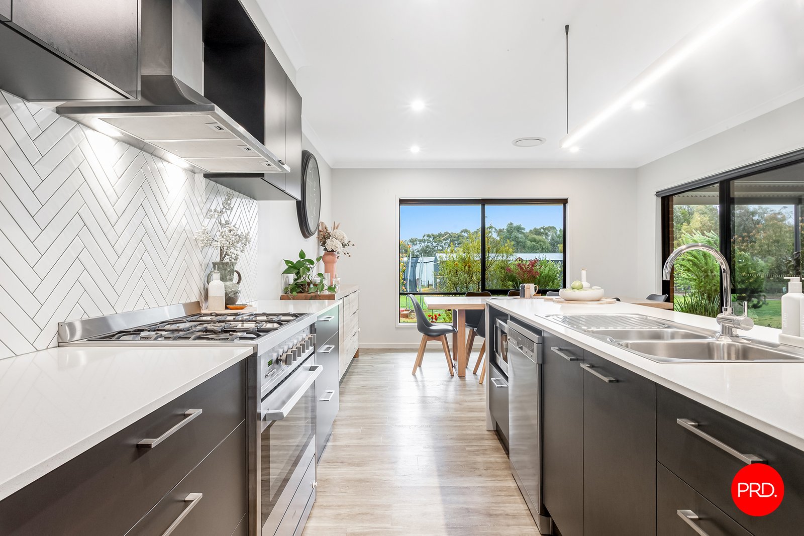 48 Shadforth Street AXEDALE 6