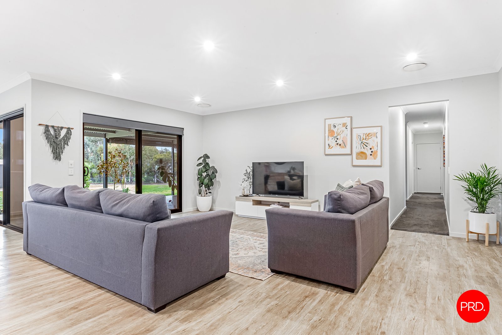 48 Shadforth Street AXEDALE 9