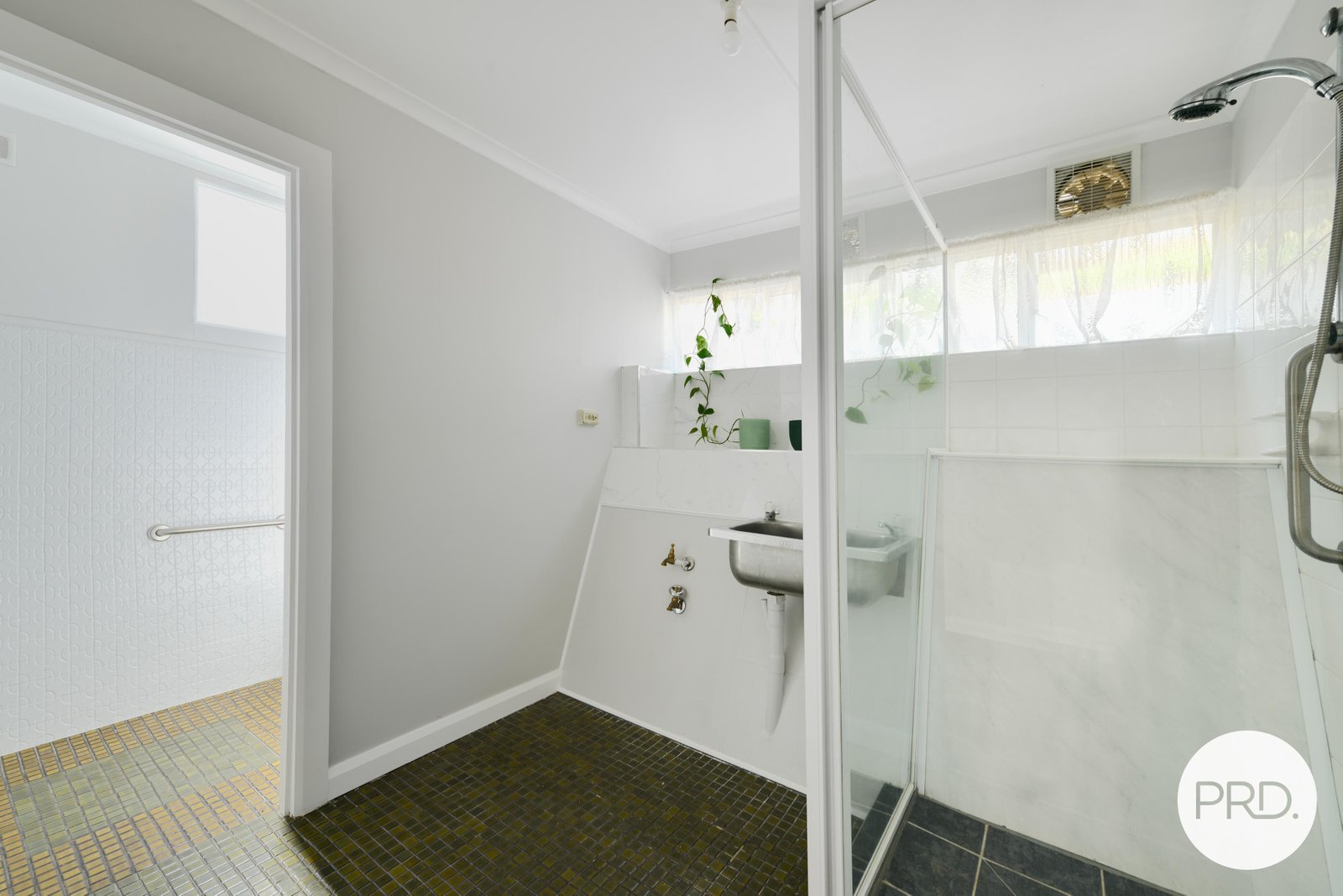 48 Sharland Avenue NEW NORFOLK 11