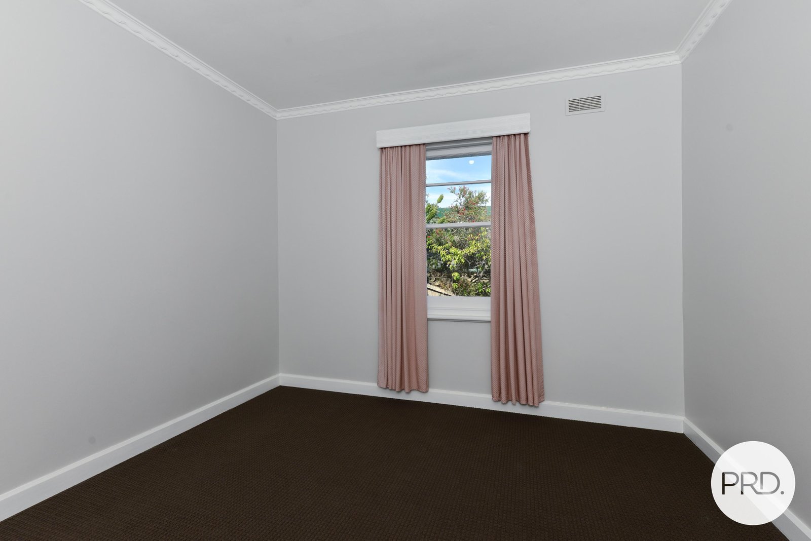 48 Sharland Avenue NEW NORFOLK 17