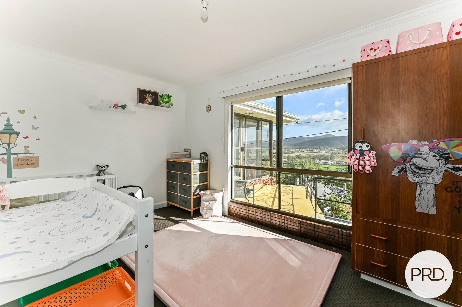 48 Sharland Avenue NEW NORFOLK 9