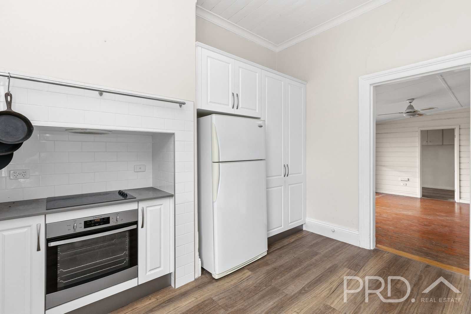 48 Simpson Street TUMUT 6