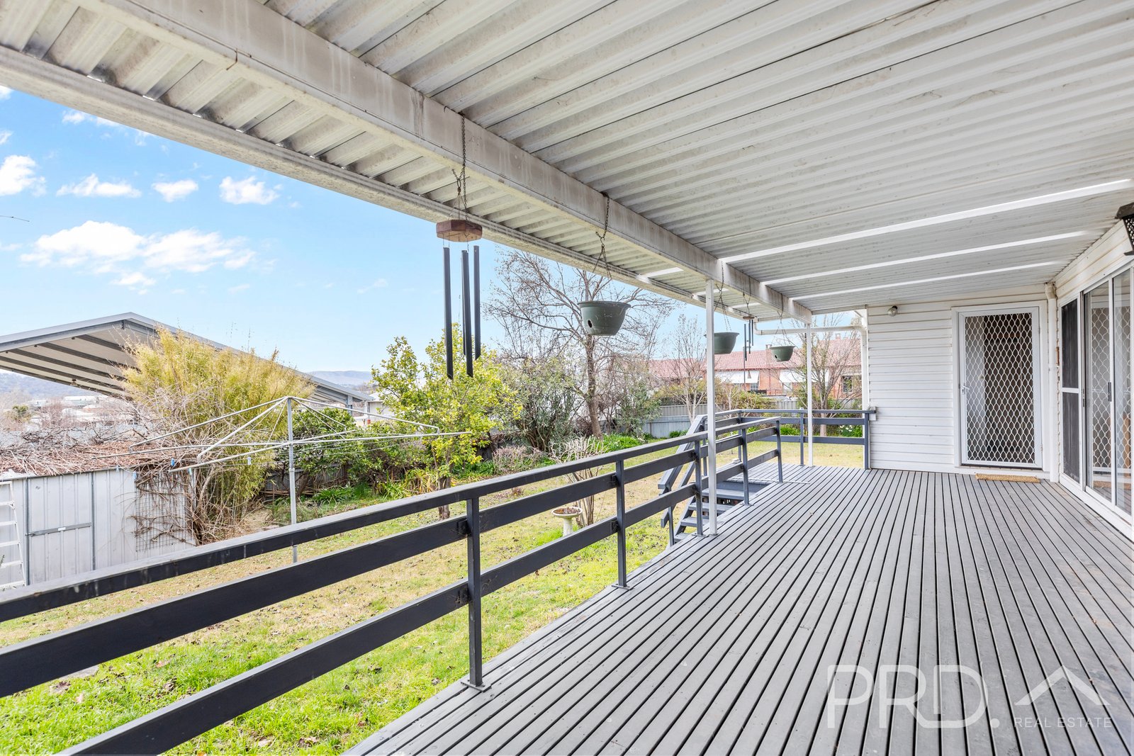 48 Simpson Street TUMUT 18