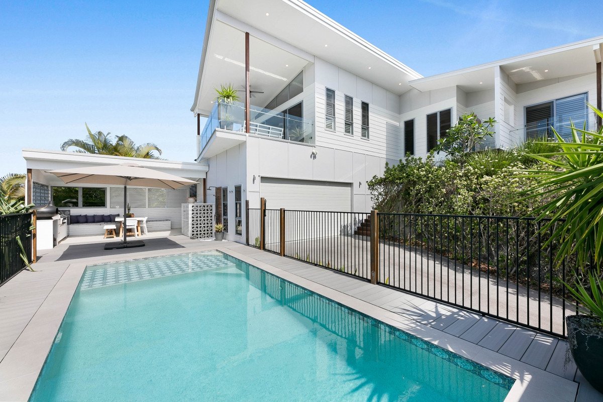 48 Sky Royal Terrace Burleigh Heads 32