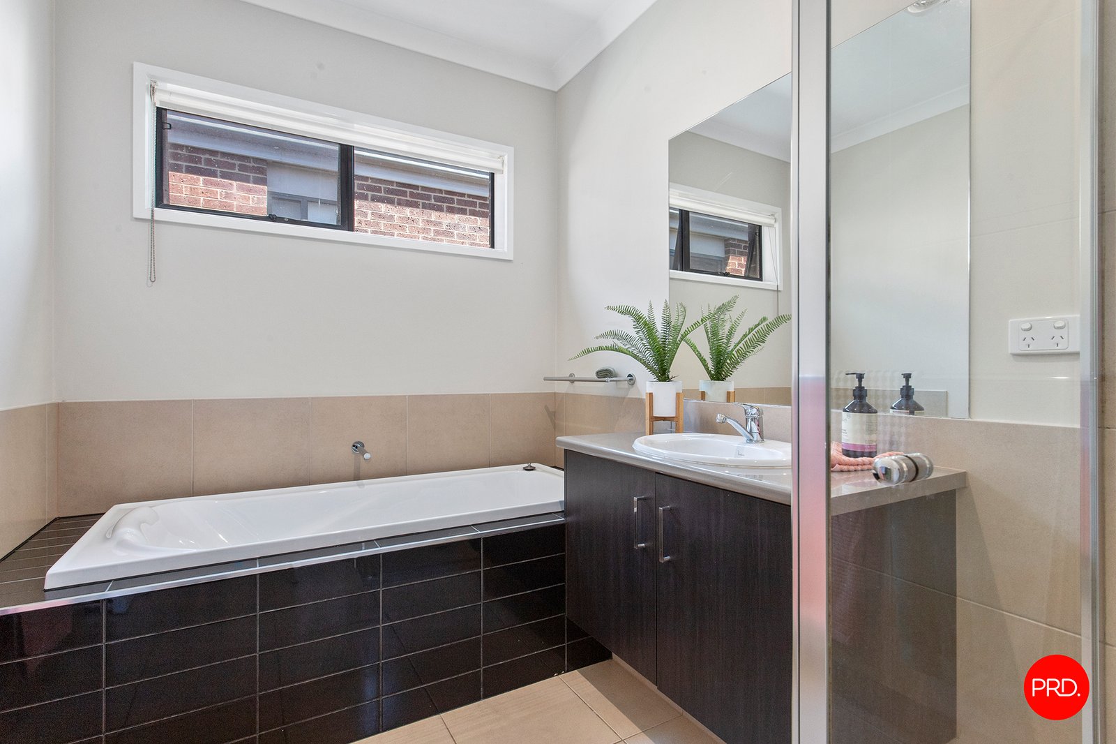 48 Soldatos Drive GOLDEN SQUARE 14