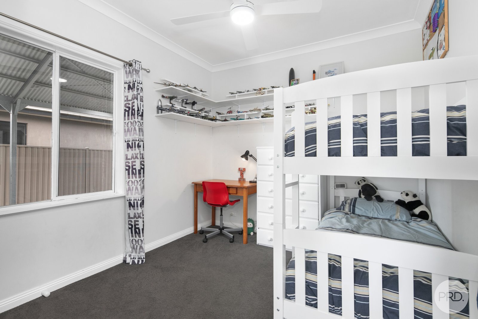 48 Spencer Street SEBASTOPOL 11