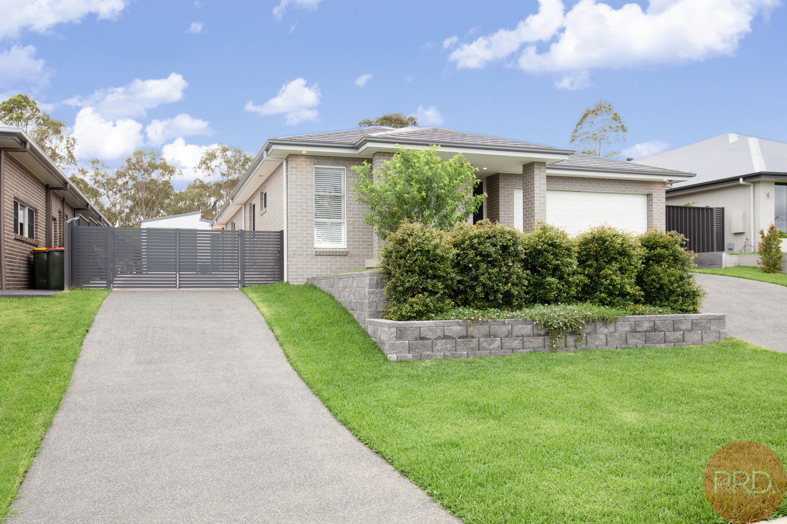 48 Stayard Drive BOLWARRA HEIGHTS 1