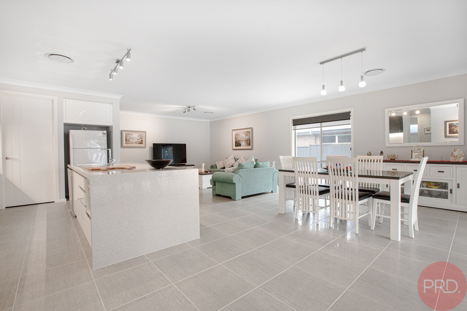 48 Stayard Drive BOLWARRA HEIGHTS 3