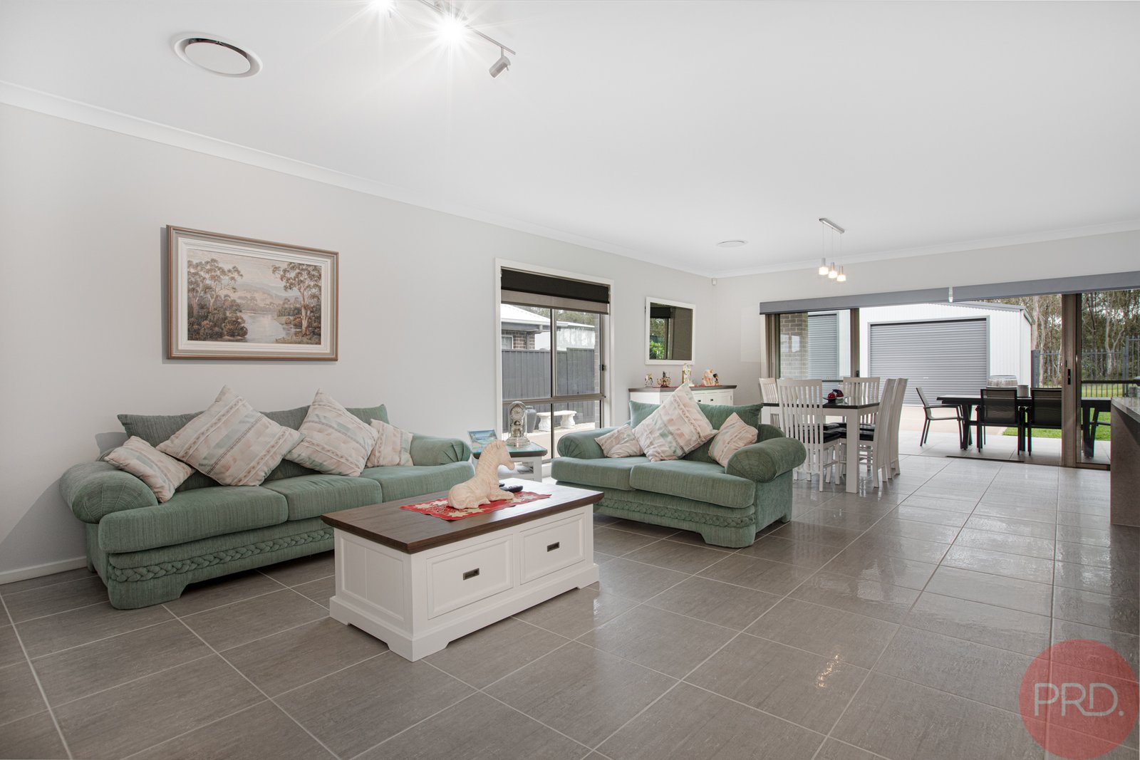 48 Stayard Drive BOLWARRA HEIGHTS 4