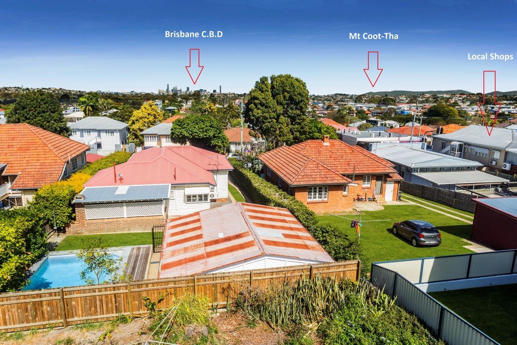 48 Sunny Avenue WAVELL HEIGHTS 2