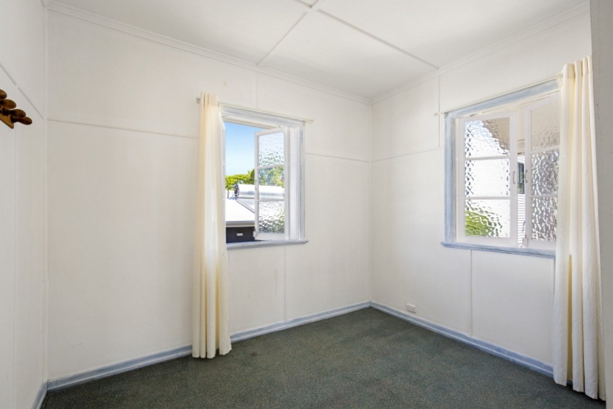 48 Teemangun Street Currumbin 4