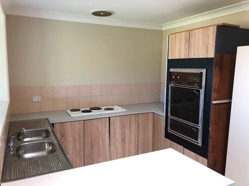 48 Timaru Grove SOUTH PENRITH 4
