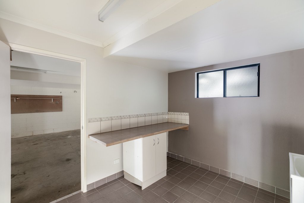 48 Tropic Road CANNONVALE 20