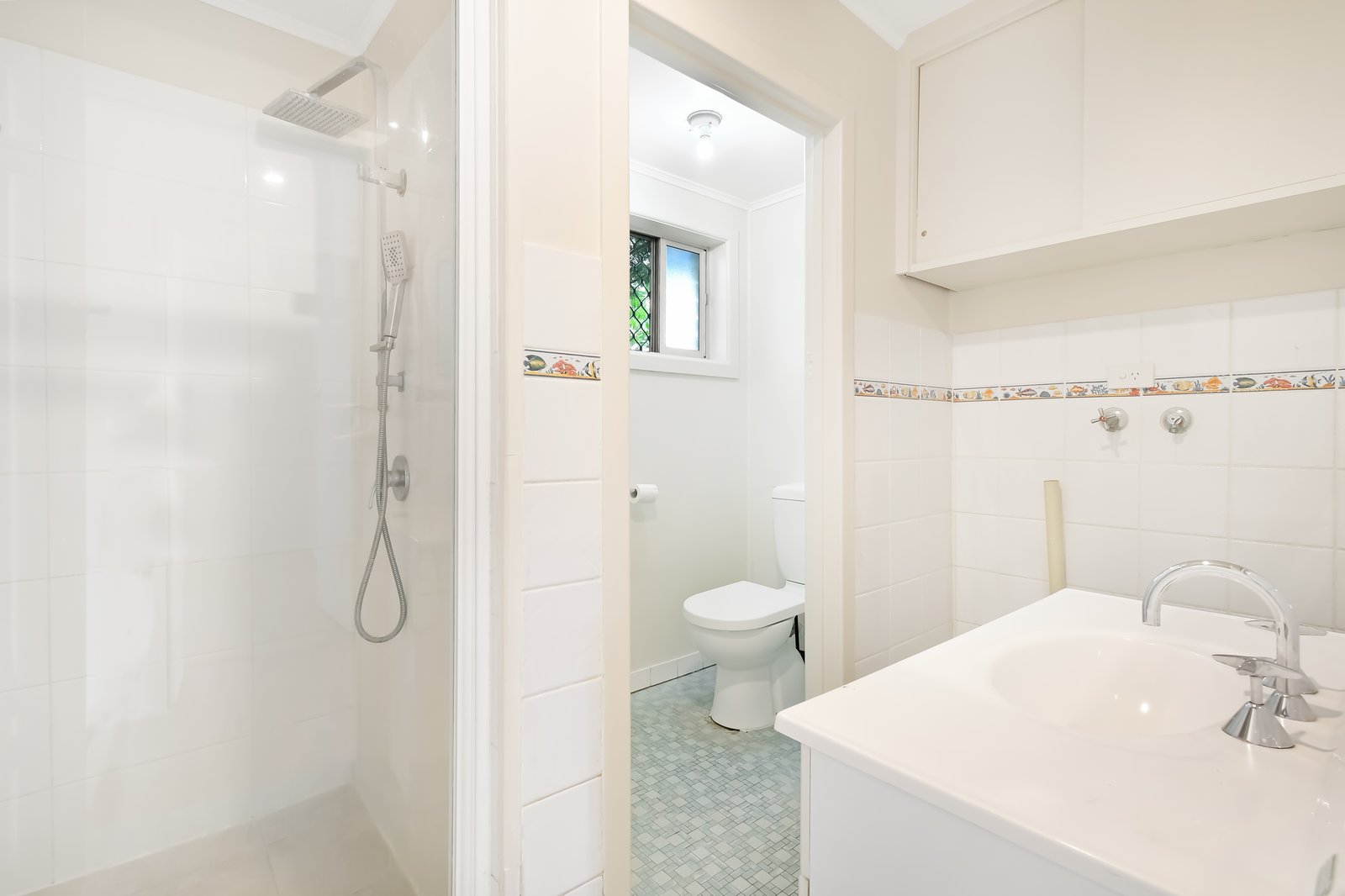 4/8 Tweed Street COOLANGATTA 6