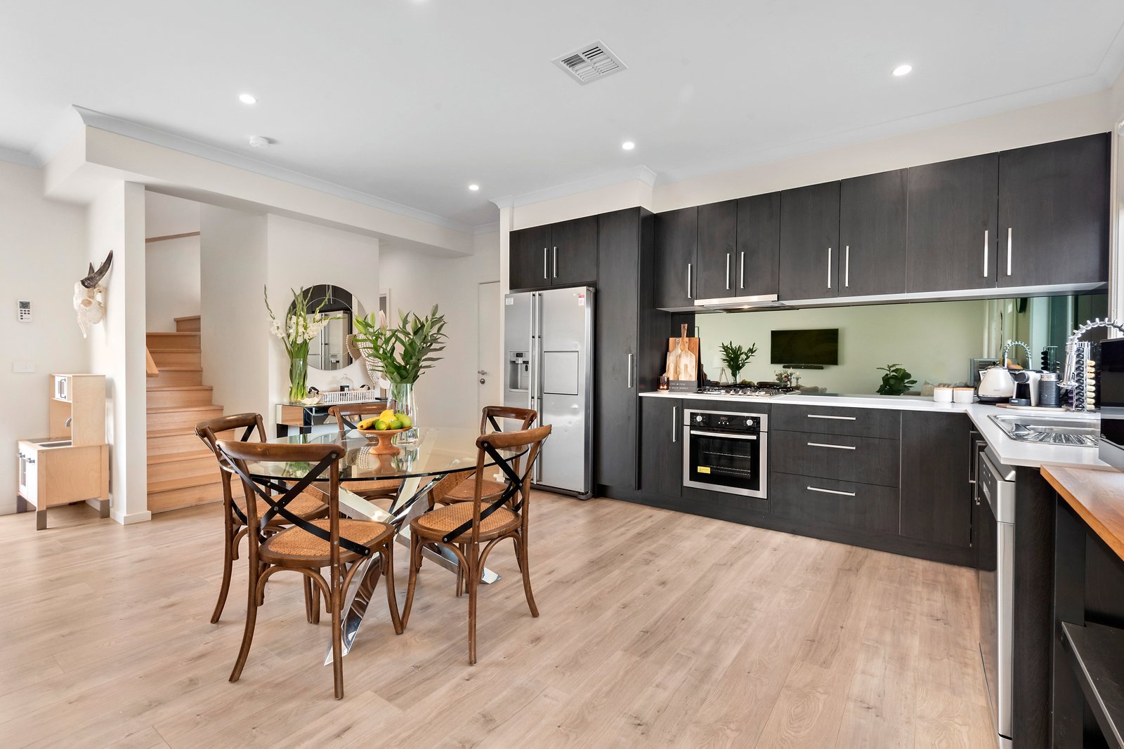 Gallery: 48 Walkers Road