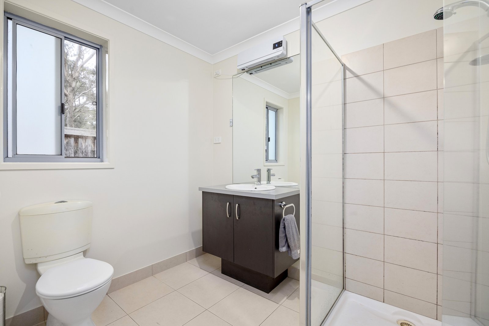 Real Estate and Property in 48 Wallaby Drive , Rosebud, VIC