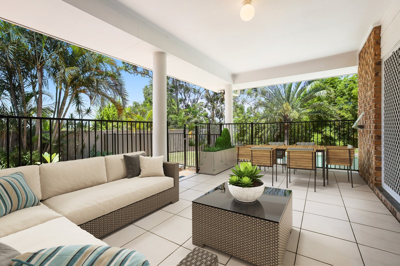 48 Watford Crescent MOLENDINAR 4