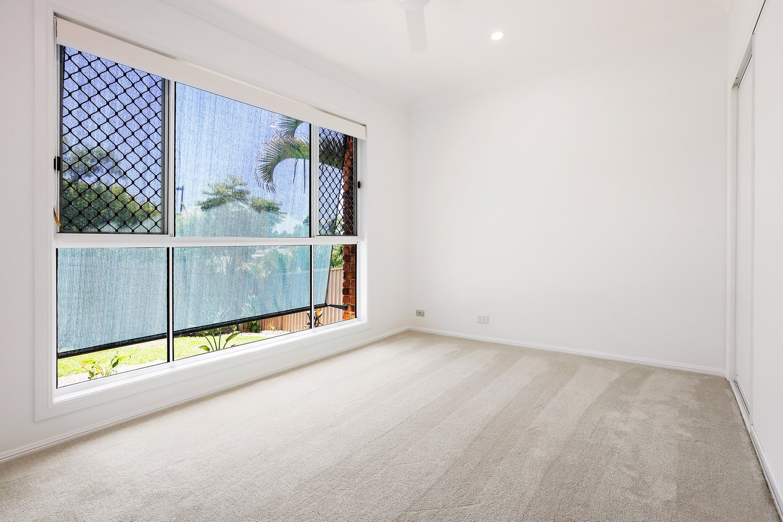 48 Watford Crescent MOLENDINAR 8