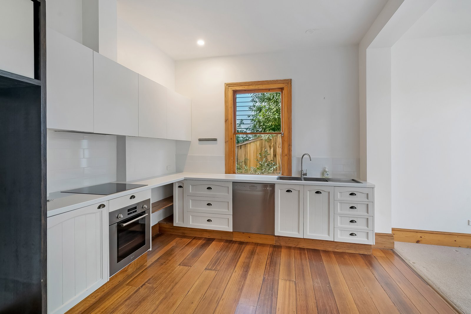 48 Wellington Street NORTH HOBART 4