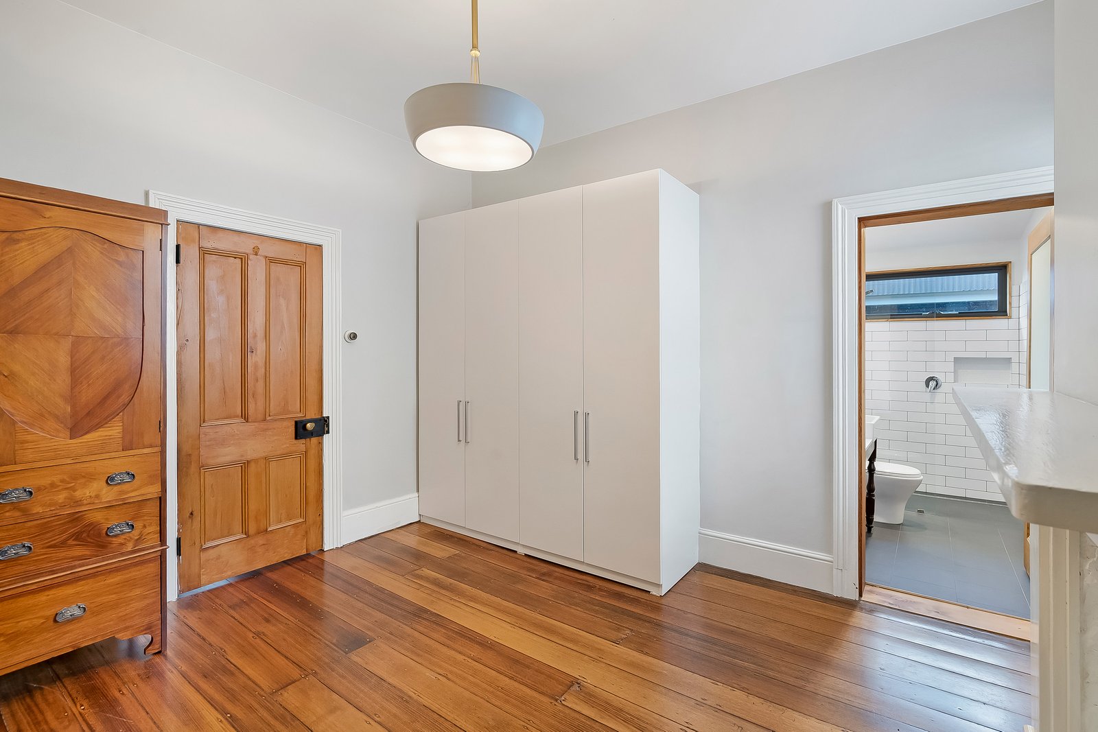 48 Wellington Street NORTH HOBART 8