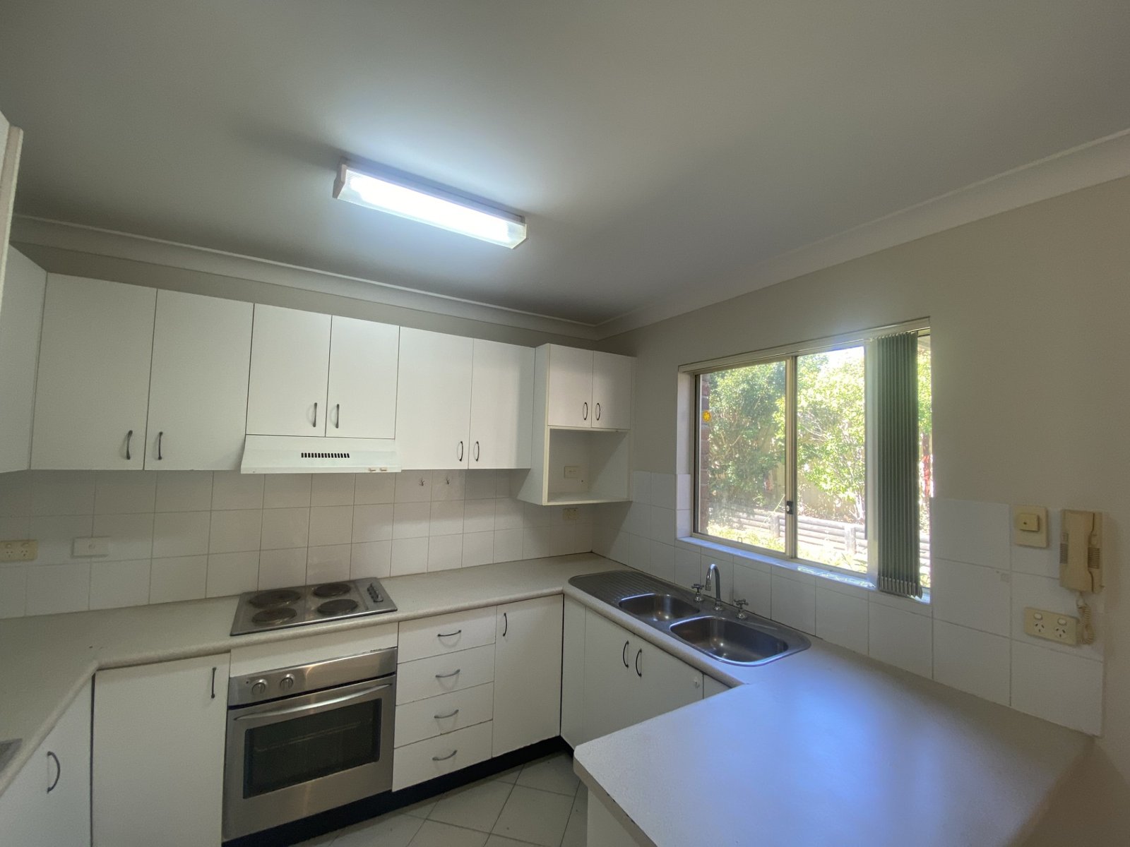 4/8 Willow Street CASULA 4