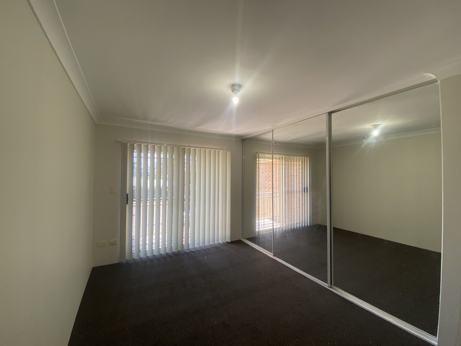 4/8 Willow Street CASULA 10