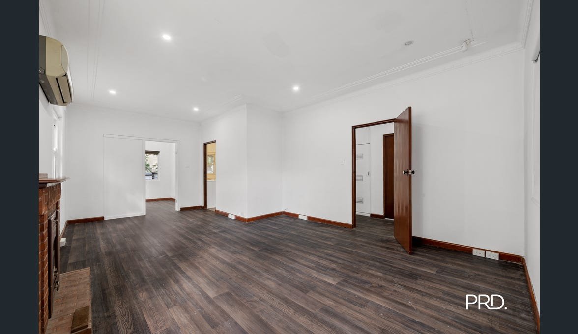 48 Woodriff St  Penrith 6