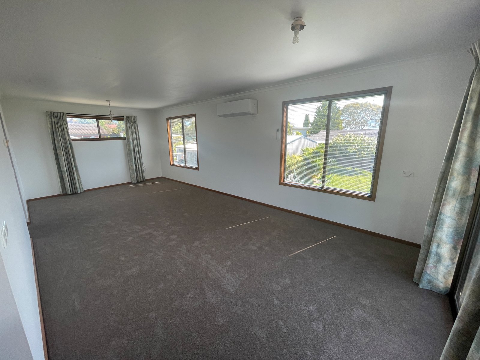Gallery: 48 Yarramundi Drive