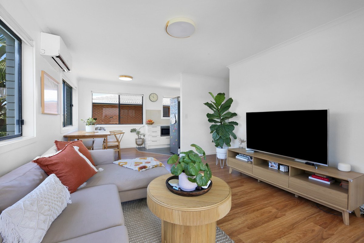 4/80 Petrel Avenue Mermaid Beach 4