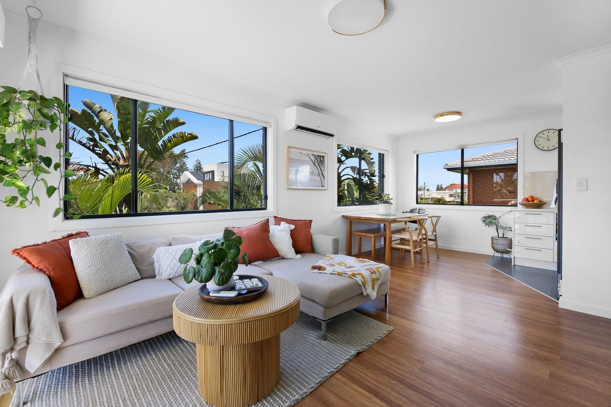 4/80 Petrel Avenue Mermaid Beach 6