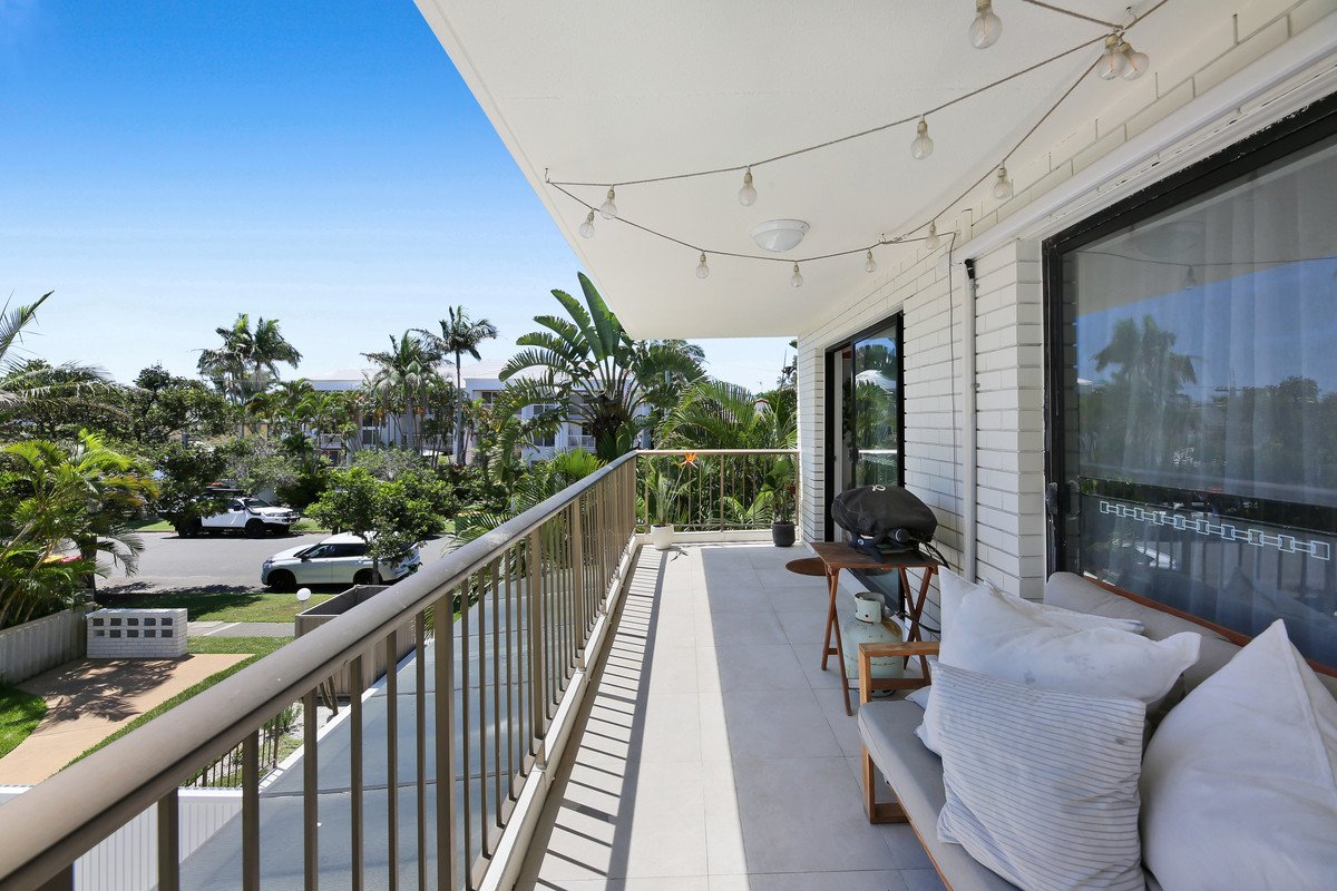 4/80 Petrel Avenue Mermaid Beach 11