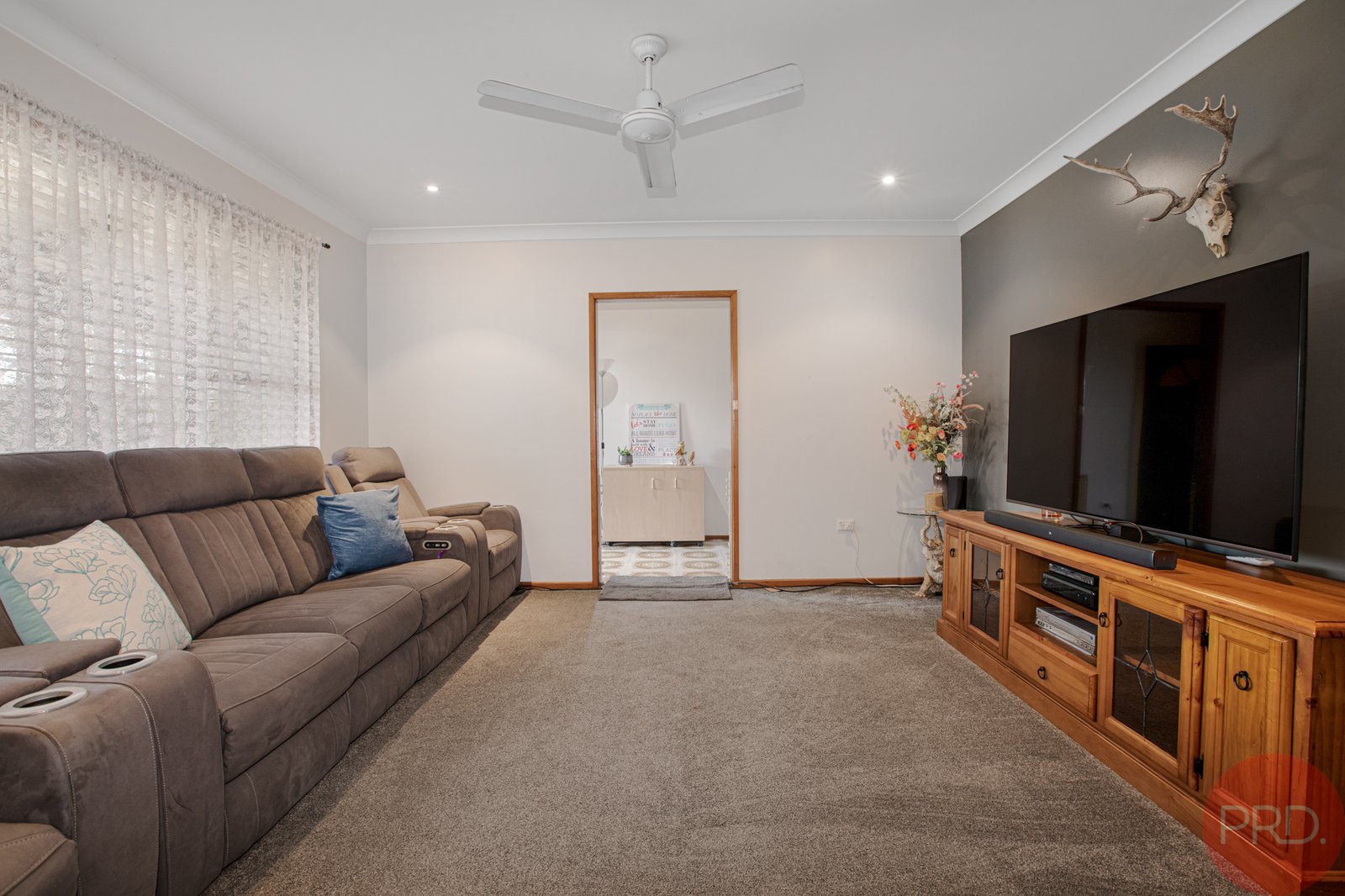 480 Phoenix Park Road LARGS 12