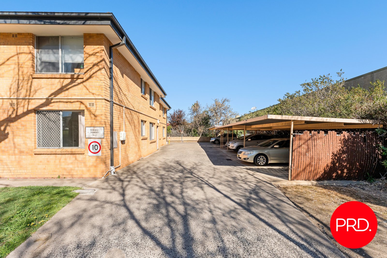 4/81 Collett Street QUEANBEYAN 12