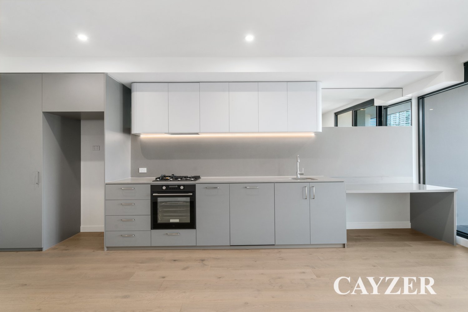 Gallery: 4/81 Palmerston Crescent