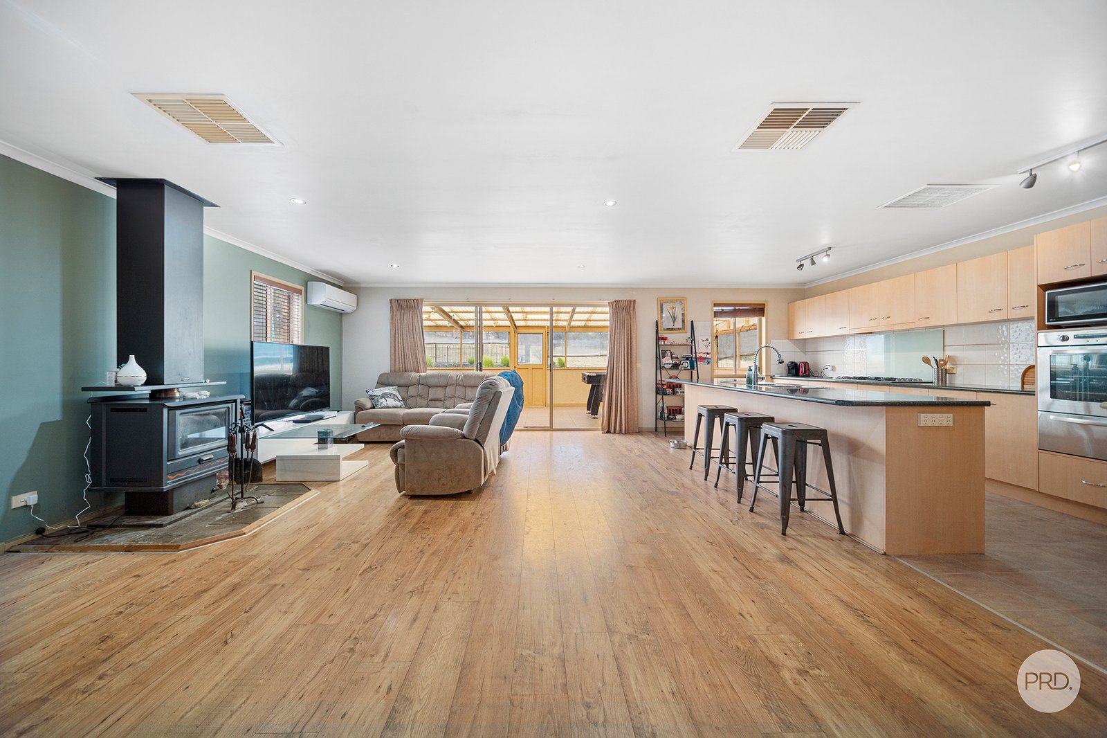 481 Sutton Grange Road SEDGWICK 8