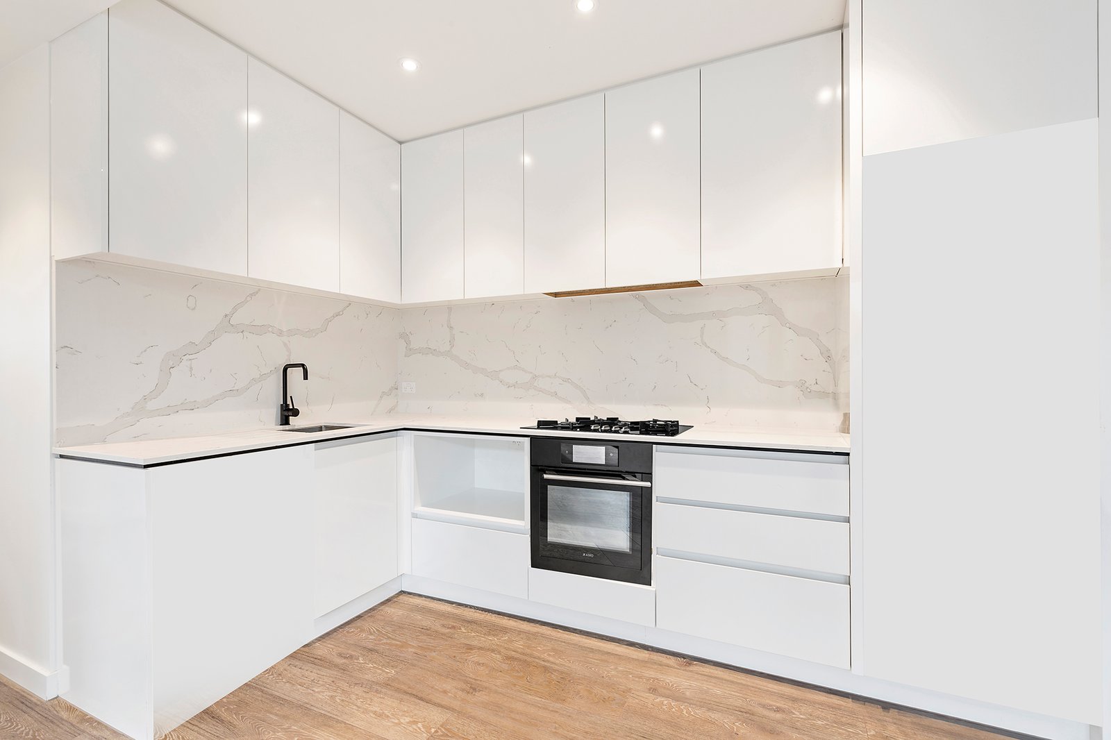 Gallery: 4/815 Centre Road