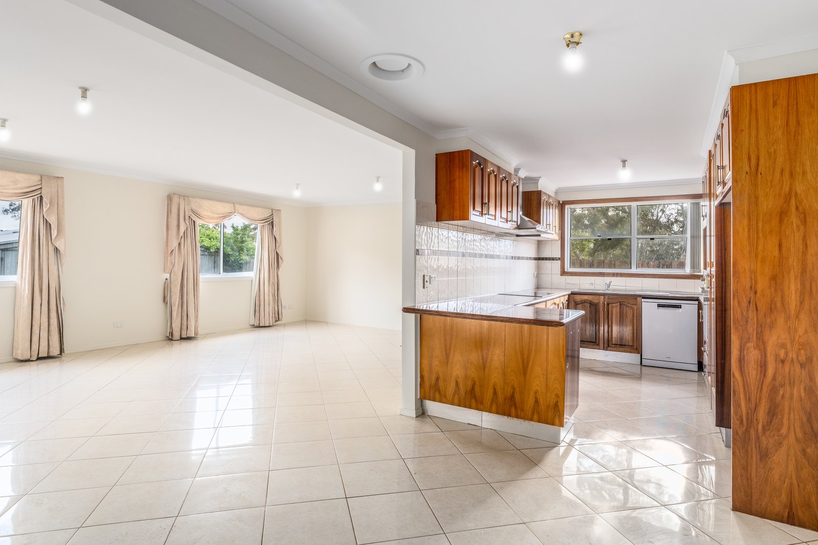 Gallery: 482-484 Bellarine Highway