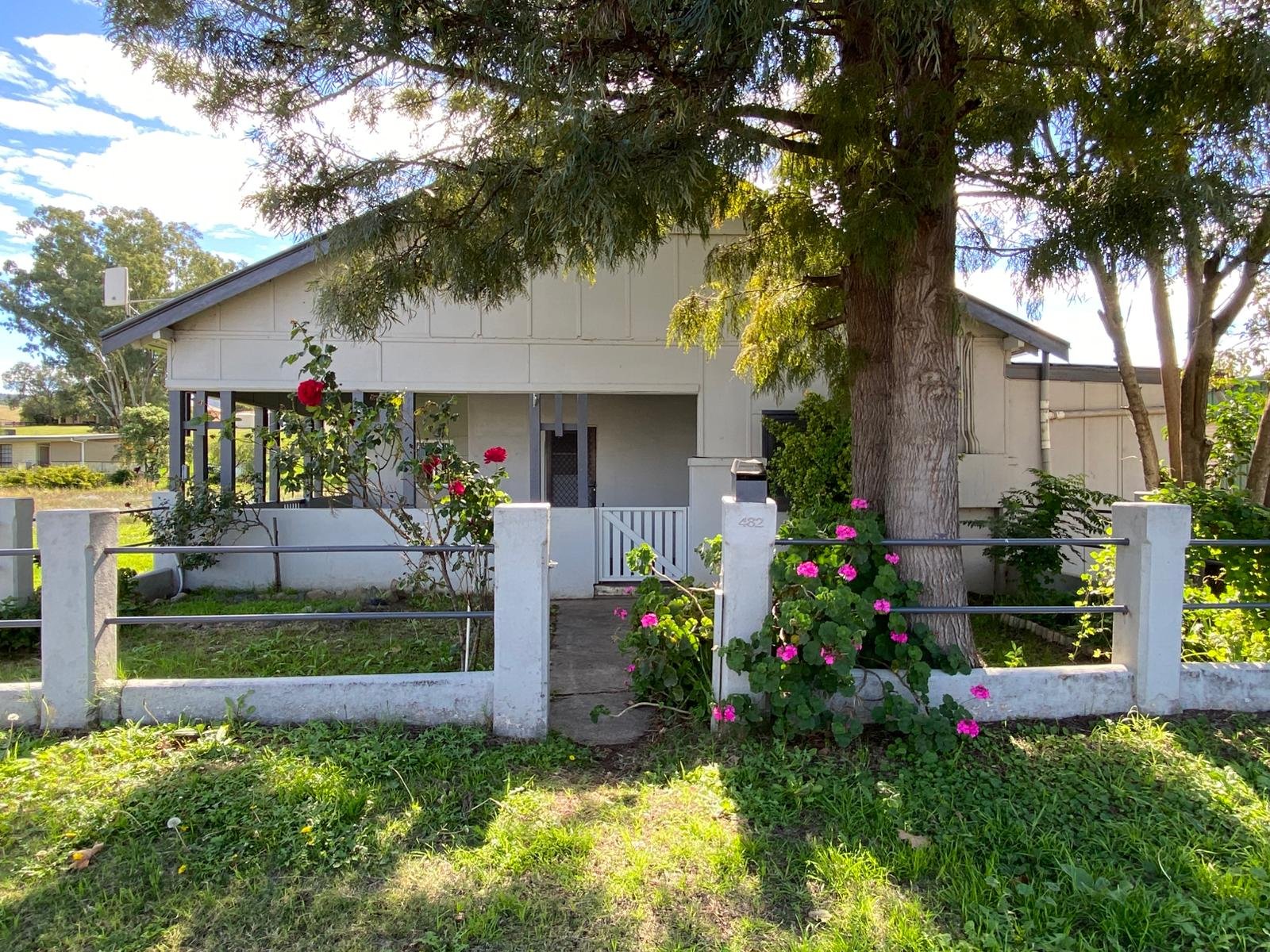 482 Armidale Road TAMWORTH 1