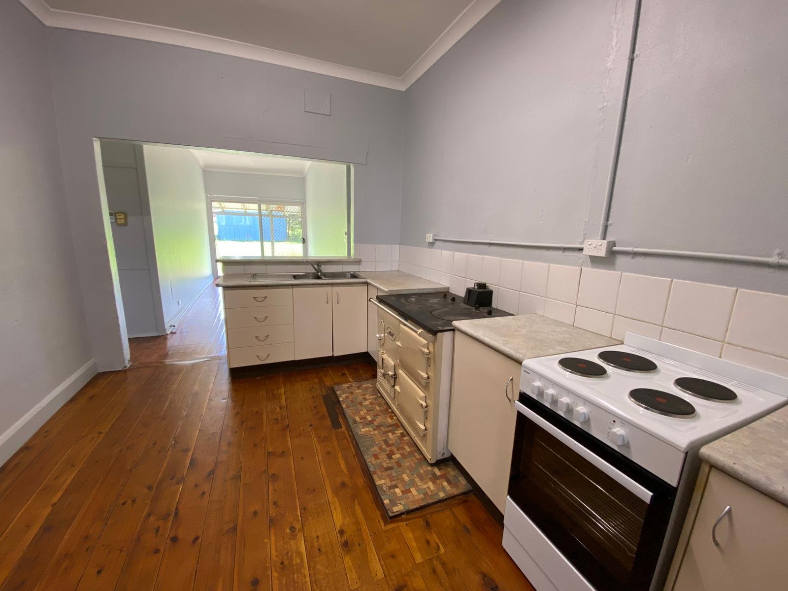 482 Armidale Road TAMWORTH 3