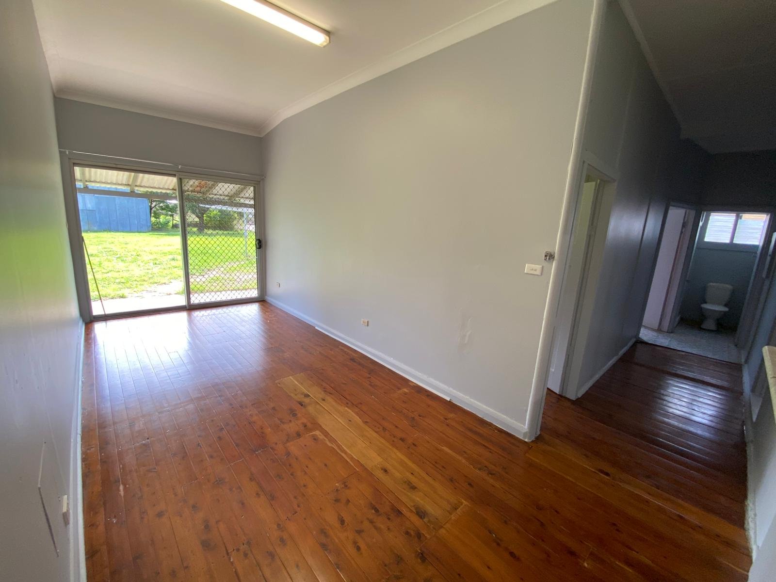 482 Armidale Road TAMWORTH 4