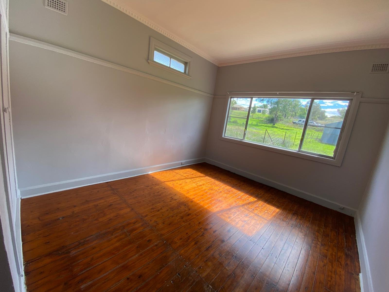 482 Armidale Road TAMWORTH 9