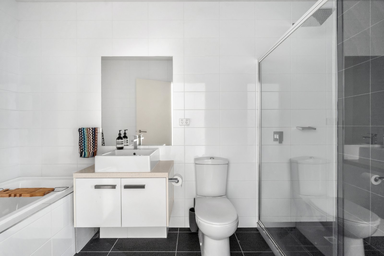 Real Estate and Property in 4/82 Raleigh Street, Essendon, VIC