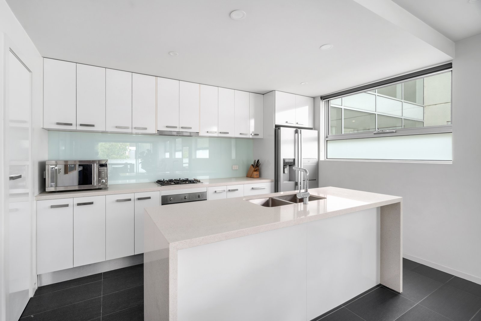 Real Estate and Property in 4/82 Raleigh Street, Essendon, VIC